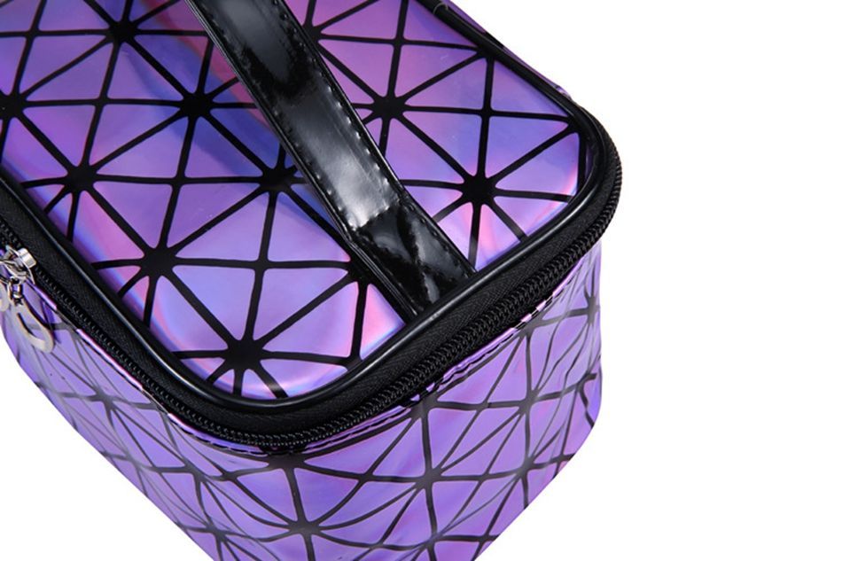 3D Holographic Cosmetic Bag | Iridescent Travel Makeup Organizer - Sally Makeup Accessories 