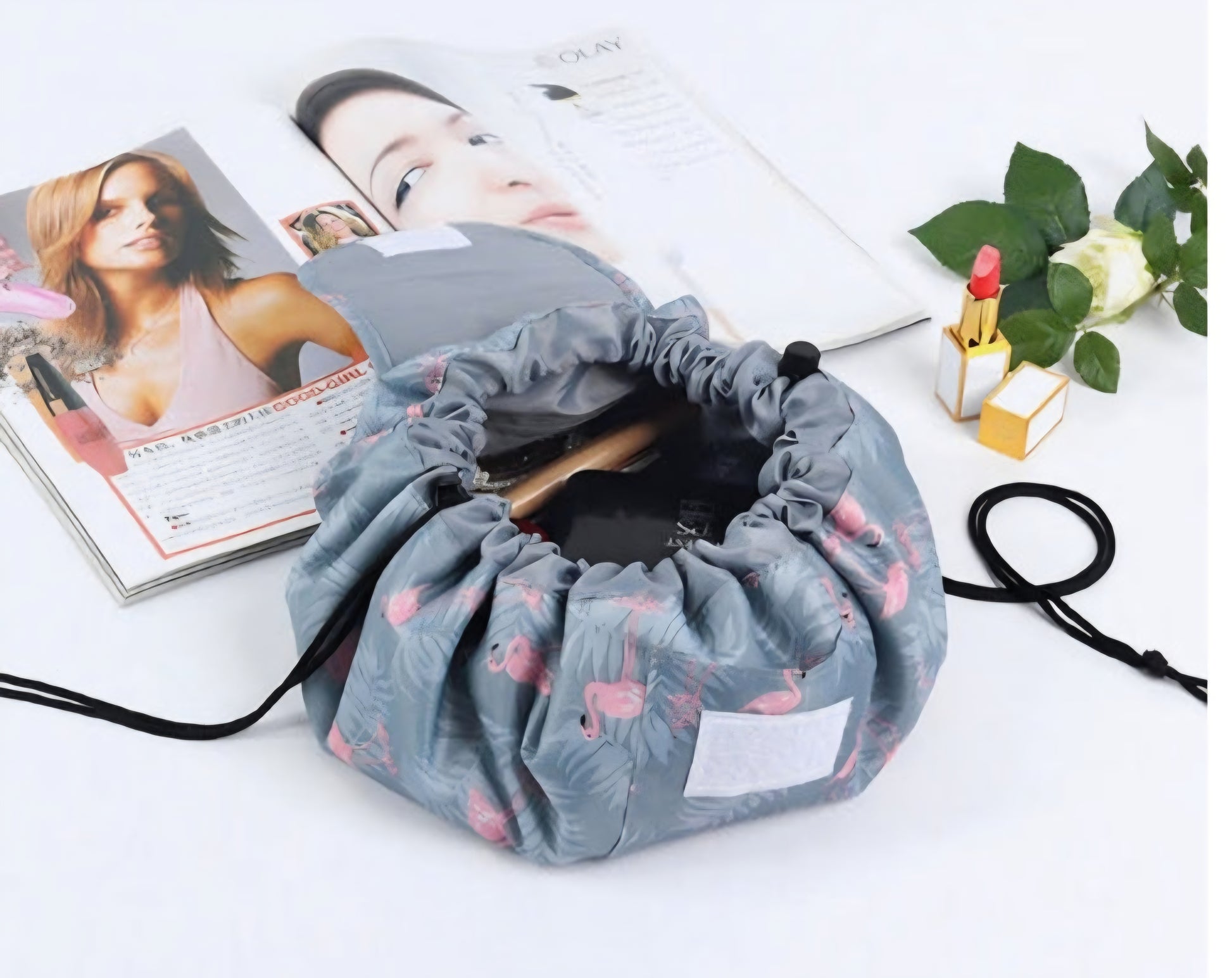 Large Capacity Cosmetic Travel Bag – Waterproof Makeup Organizer for Women - Sally Makeup Accessories 